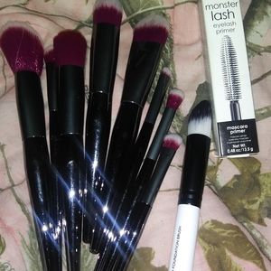 Brand new make up brushes and mascara